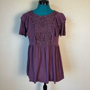 Eggplant knit, lace & ruffle short sleeve top Size XS Knox Rose